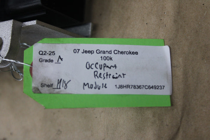 2007 Jeep Grand Cherokee SRT8 Occupant Restraint Control SRS Module 05030717AC