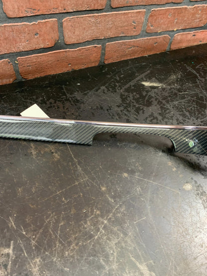 15-18 JEEP GRAND CHEROKEE SRT8 OEM FRONT LH DOOR PANEL CARBON FIBER TRIM Damaged