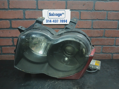 2008-2010 Jeep SRT-8  Grand Cherokee Driver LH Side Headlight Assembly Damaged