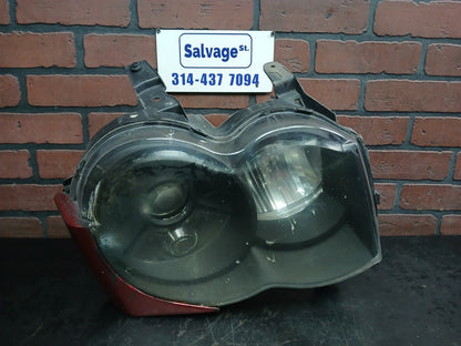2008-2010 Jeep SRT-8 Grand Cherokee Passenger RH Side Headlight Assembly Damaged