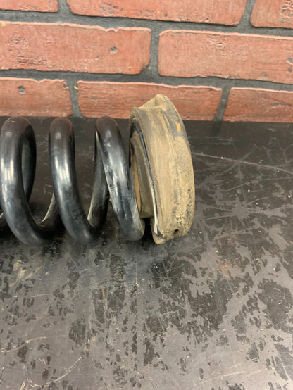 2013-2023 DODGE CHALLENGER REAR RIGHT SIDE SUSPENSION COIL SPRING 5181369AF 105k