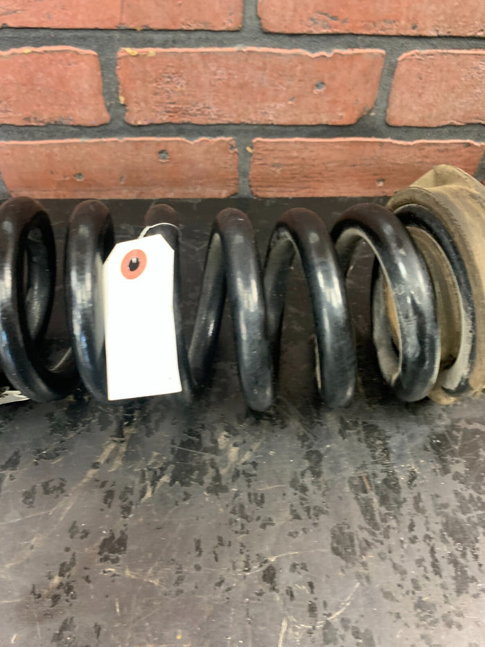 2013-2023 DODGE CHALLENGER REAR RIGHT SIDE SUSPENSION COIL SPRING 5181369AF 105k
