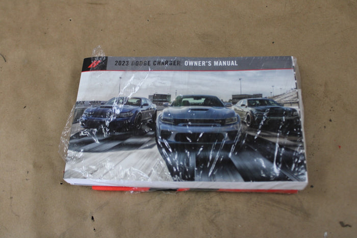 2023 Daytona Charger Scat Pack Owners Operators Manual Guide Paperback w/ Cover