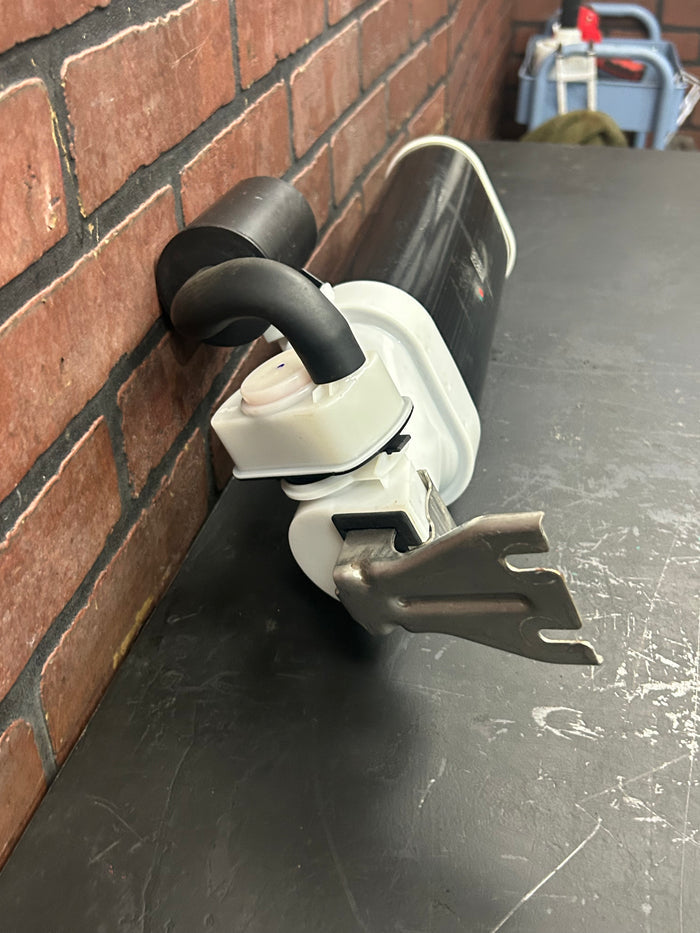 11-21 CHALLENGER CHARGER 300 FUEL EMISSION EVAPORATOR CHARCOAL VAPOR CANISTER