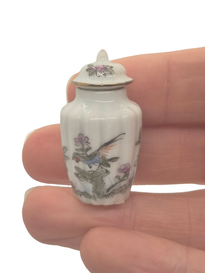 Bespaq Porcelain Urn or Vase with Flower Design and Lid