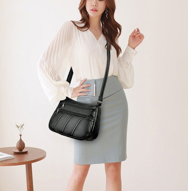 BP828 - Elegant Black Women's Messenger Bag