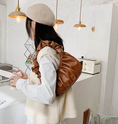 CL1578 - Casual Cloud Beach Bagel Bag