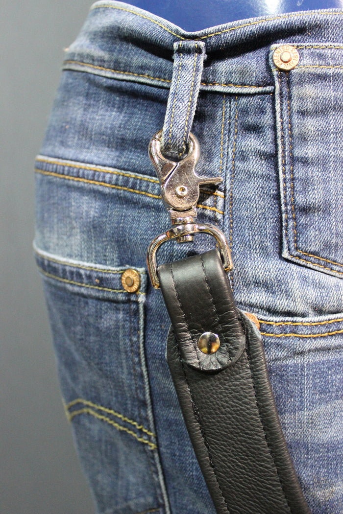 Classic Black Leather Leg Harness