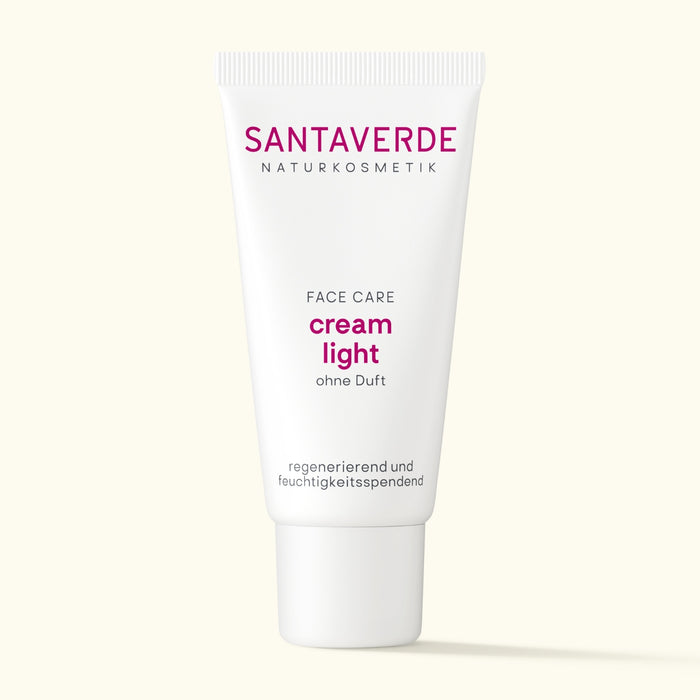 Santaverde Cream Light ohne Duft 30 ml – Aloe Vera Naturkosmetik leichte Gesichtscreme für empfindliche Haut, minimalistisch präsentierte weiße Tube.
