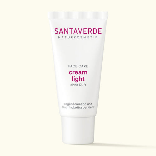 Santaverde Cream Light ohne Duft 30 ml – Aloe Vera Naturkosmetik leichte Gesichtscreme für empfindliche Haut, minimalistisch präsentierte weiße Tube.