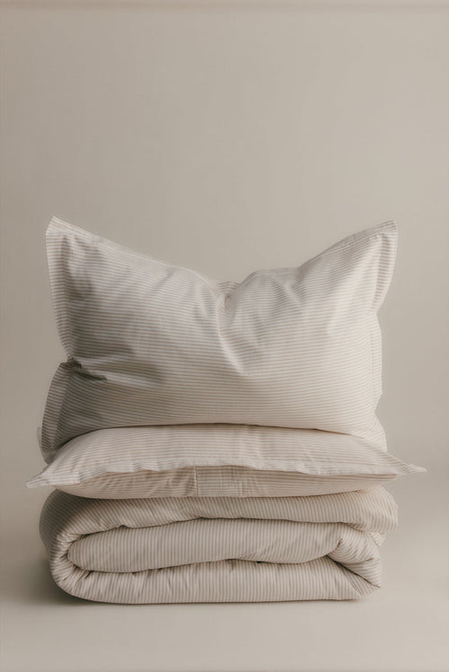Duvet Cover and Sham Set in Aluminum/White Stripe