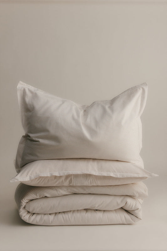 Duvet Cover and Sham Set in Aluminum/White Stripe