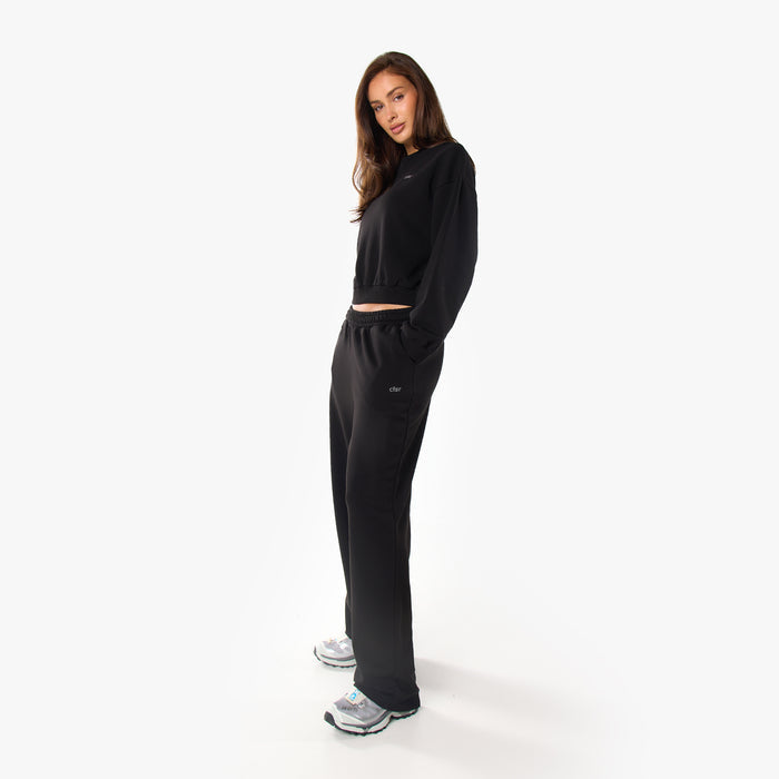 Essential Logo Sweatshirt  | Black