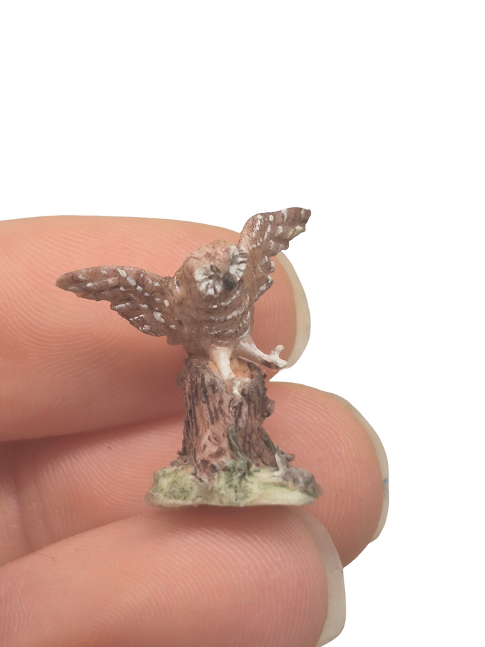 Jackie Transue – Vintage Porcelain Owl Figurine 1986