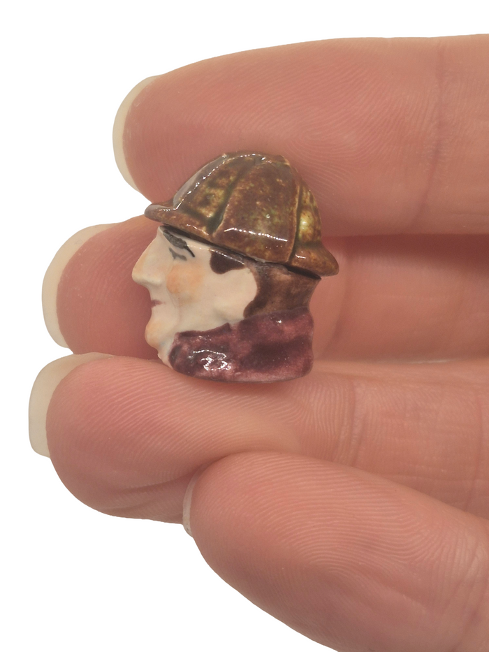 Janice Crawley – Porcelain Sherlock Homes Jar