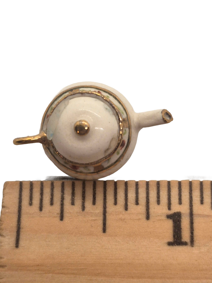 Jean Yingling – Glazed Ceramic Teapot with Floral Design and Golden Accents