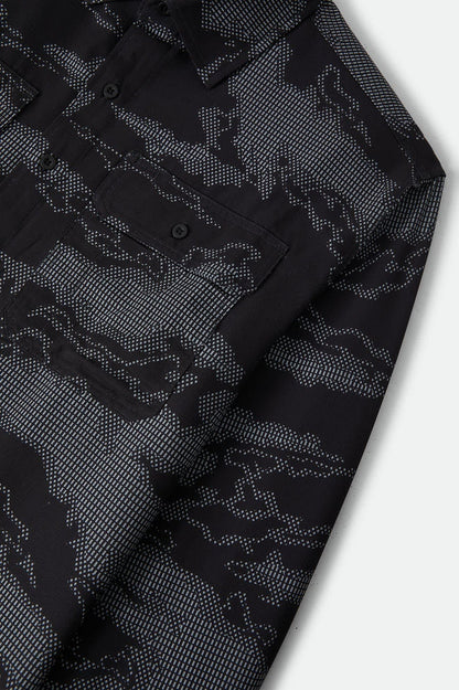 Men's Journey Lightweight Shirt in the color Black Camo - Additional Laydown image