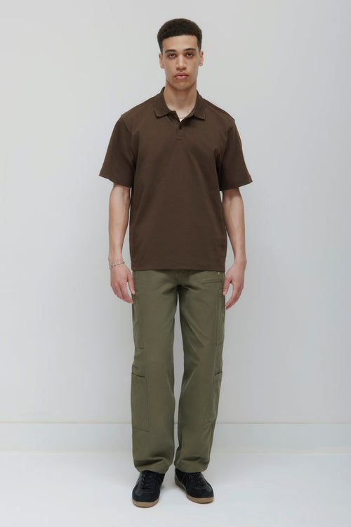 Model is 6'0.5' and is wearing a size 32.
