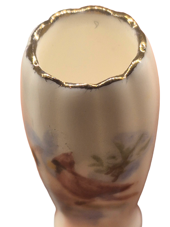 Niglo – Handpainted Birds on Vase with Golden Trim