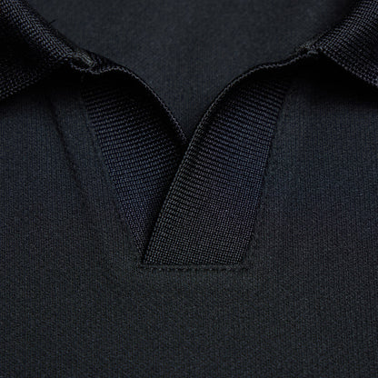 Pintuck Open Collar Polo | Black