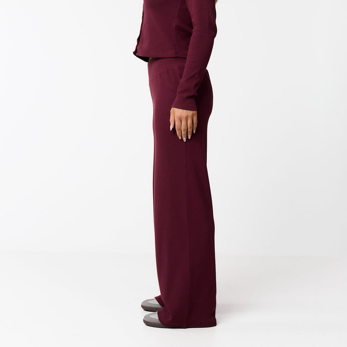 Ribbed Open Hem Trousers | Burgundy