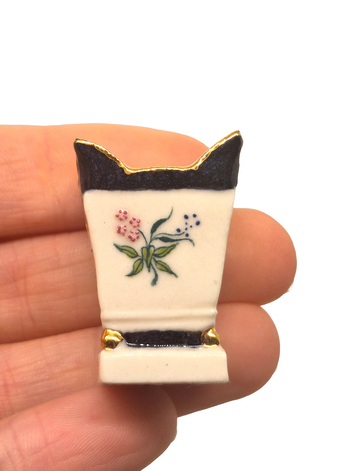 Ron Benson – Handpainted Porcelain Planter