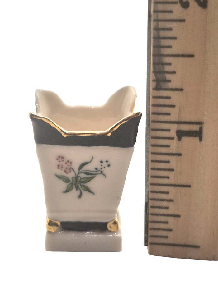 Ron Benson – Handpainted Porcelain Planter