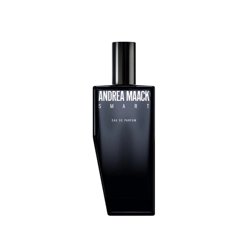 Smart Andrea Maack