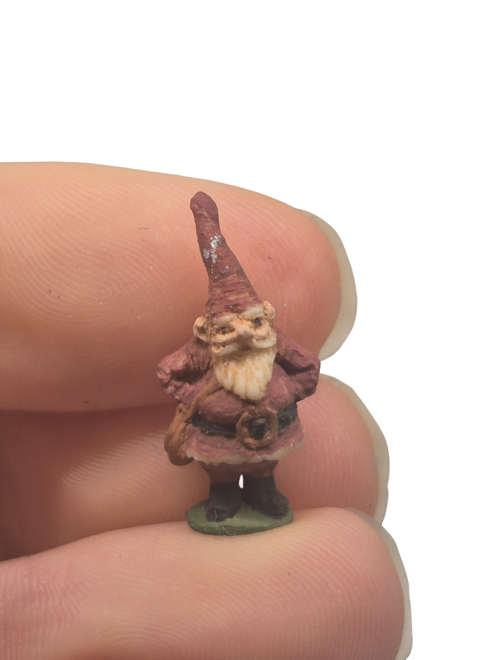 Sue Sherrill – Vintage Porcelain Santa Figurine