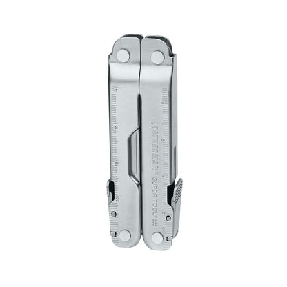 Supertool 300 closed showing metric ruler