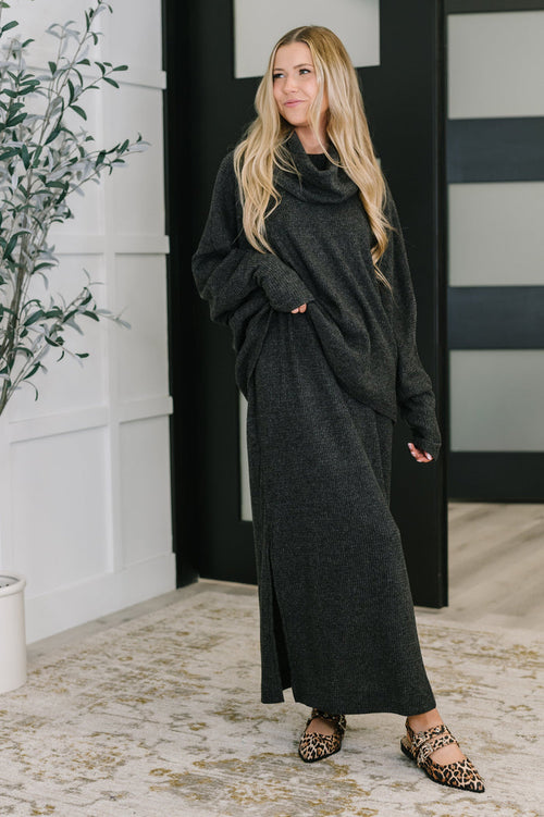 The Wander Lust Set in Black
