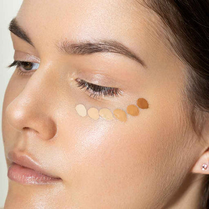 Uoga Uoga Liquid Mineral Concealer Nestemäinen Peitevoide 5ml - 672 Invisible Hero No. 2 - Light Warm
