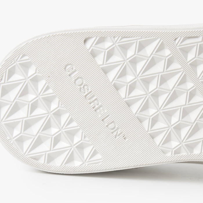 Valencia Panel Trainer | Taupe/White