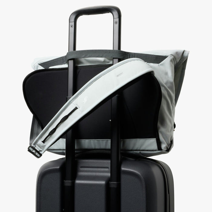 Venture Messenger 16