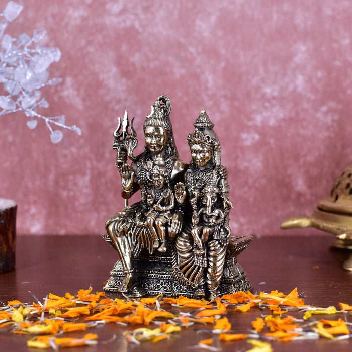White Whale Superfine Brass Hindu God Shiv Parivar Bhagwan Shiv Parivar Idol Statue Murti