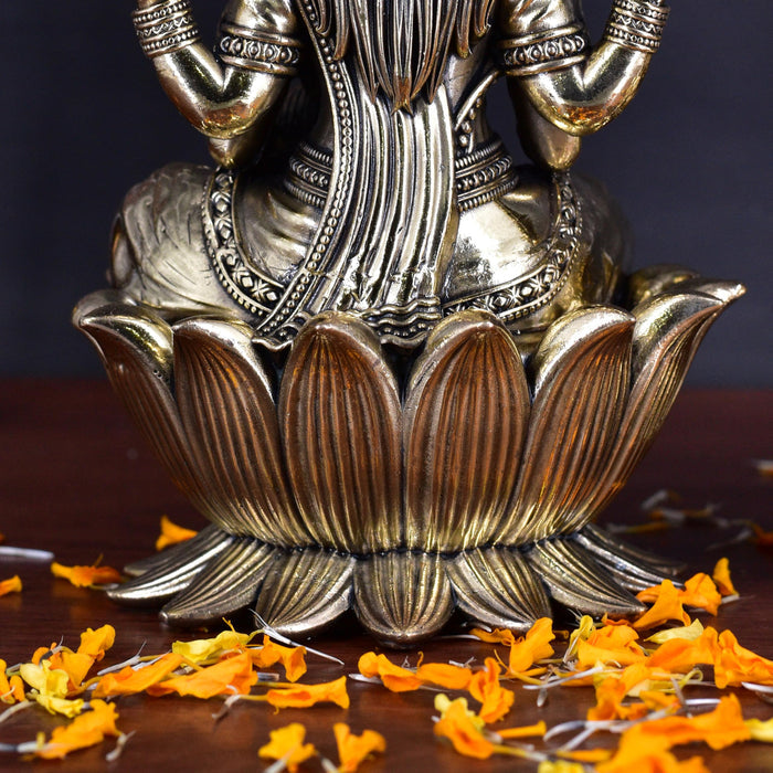 White Whale Superfine Brass Lakshmi Idol Hindu Laxmi Goddess Statue Home Office Showpiece Decor