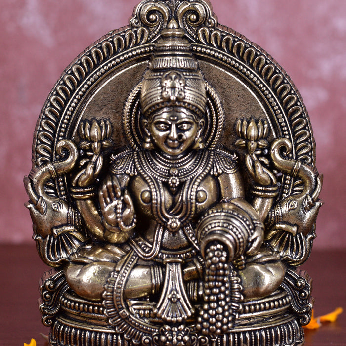White Whale Superfine Brass Lakshmi Idol Hindu Laxmi Goddess Statue Home Office Showpiece Decor