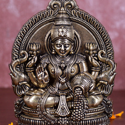 White Whale Superfine Brass Lakshmi Idol Hindu Laxmi Goddess Statue Home Office Showpiece Decor