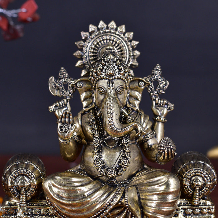 White Whale Superfine Lord Ganesha Brass Statue Hindu Religious Sitting Lord Ganesha  Sculpture Figurine Ideal for Gift & Home Decor