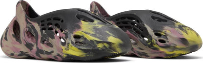 Yeezy Foam Runner – MX Carbon