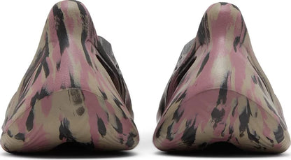 Yeezy Foam Runner – MX Carbon