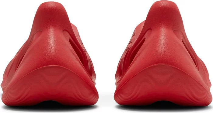 Yeezy Foam Runner – Vermilion
